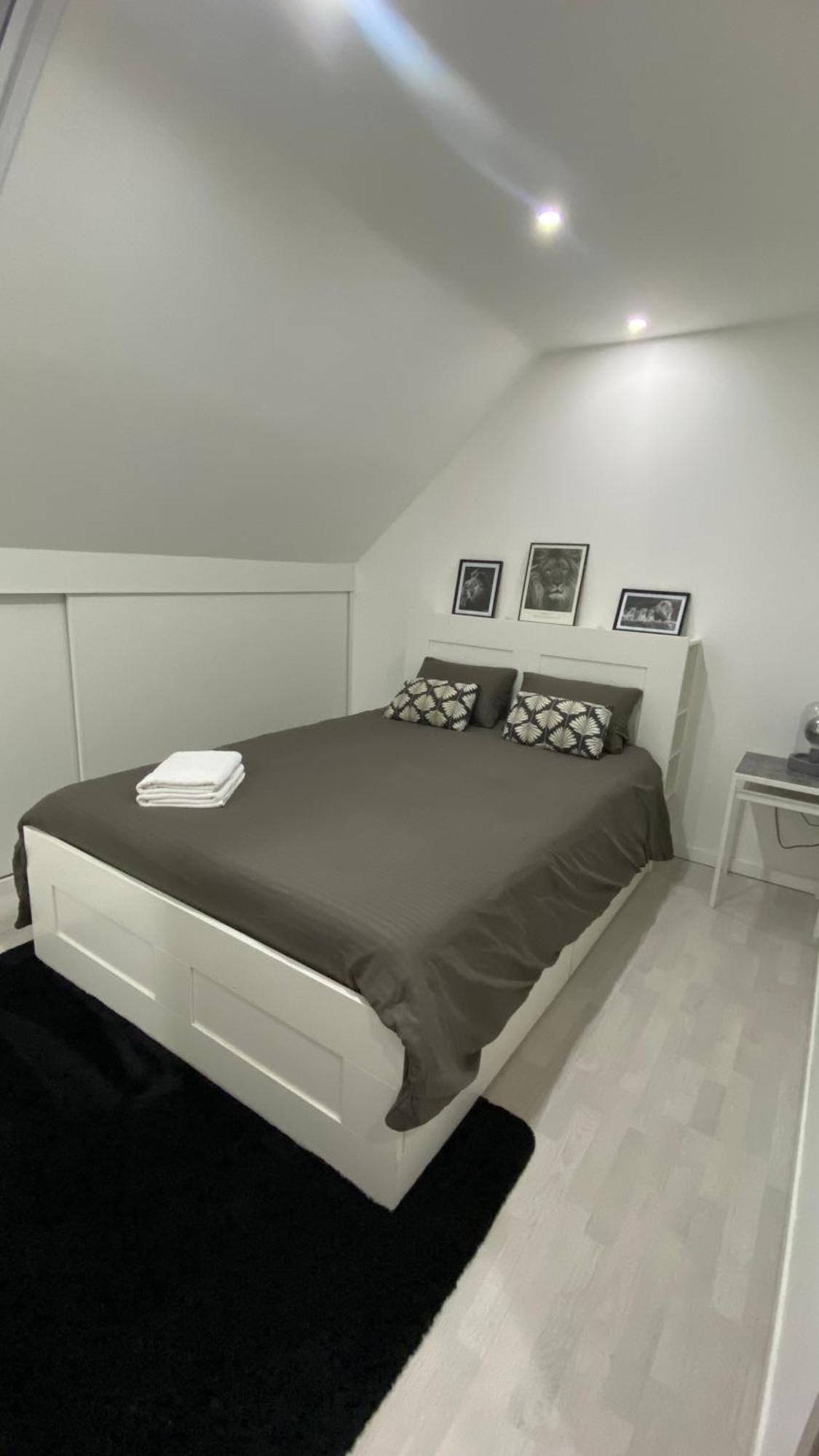 Next2Airport - Appartement House Of Lions Ransart Exteriör bild