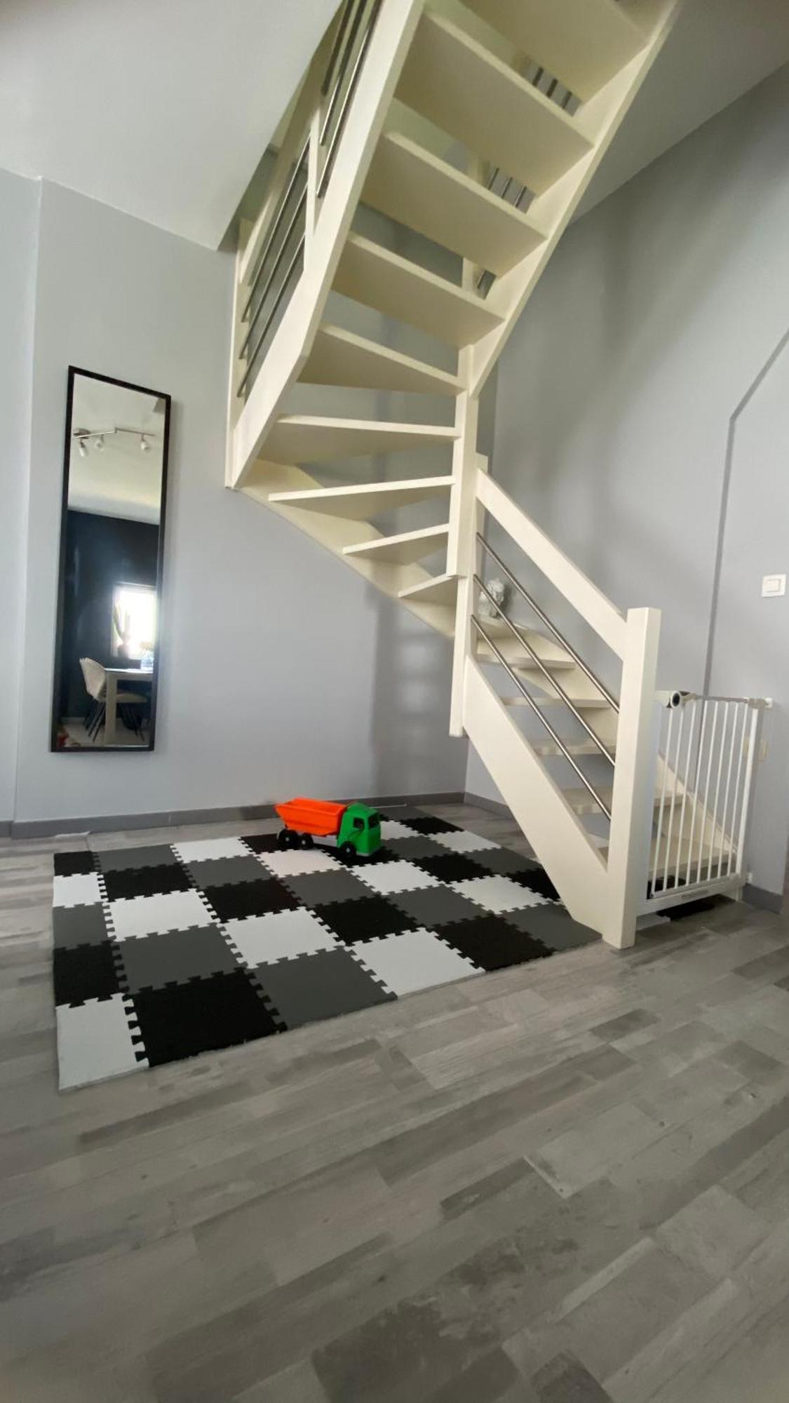 Next2Airport - Appartement House Of Lions Ransart Exteriör bild